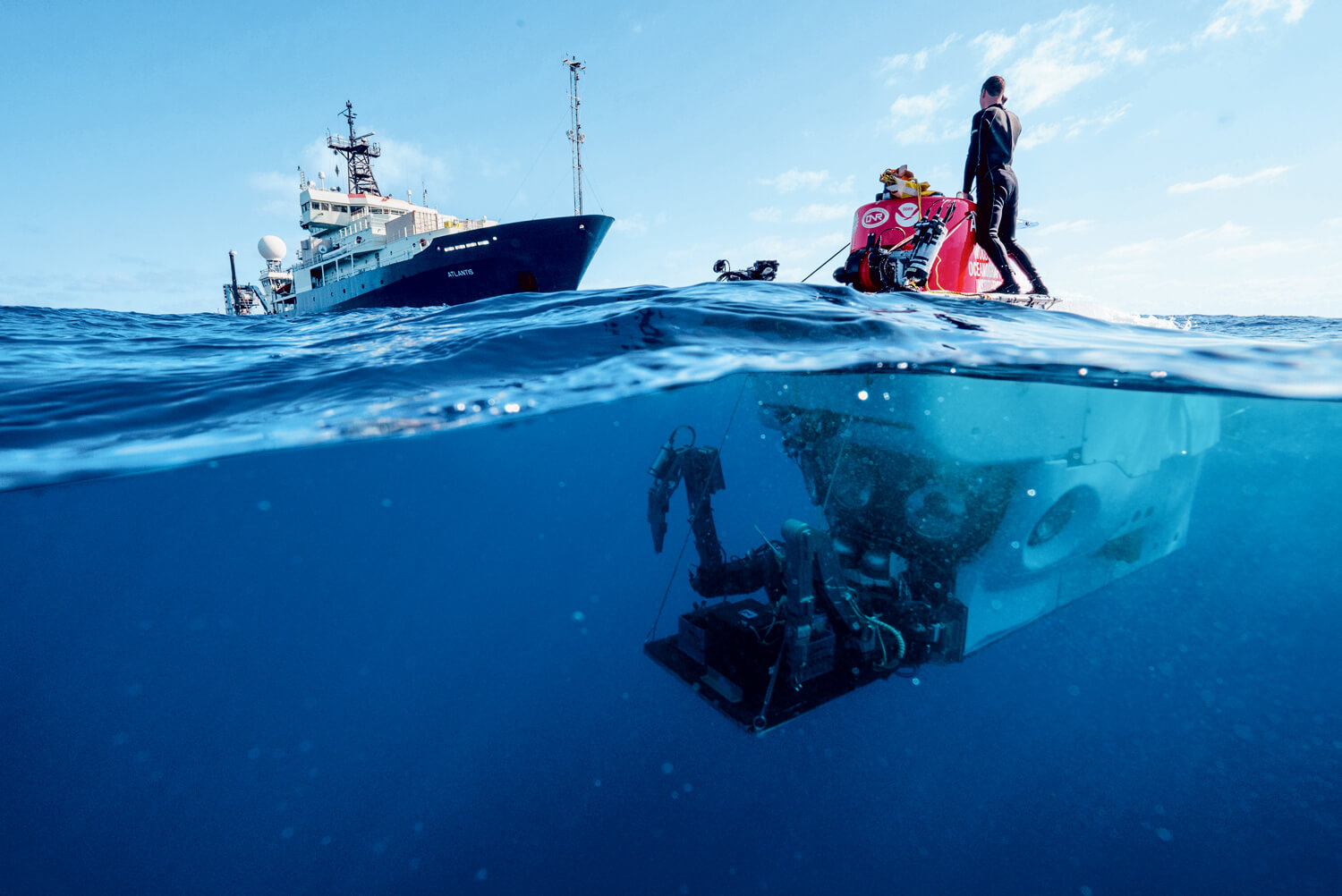 Swimmer on HOV Alvin off of Atlantis
