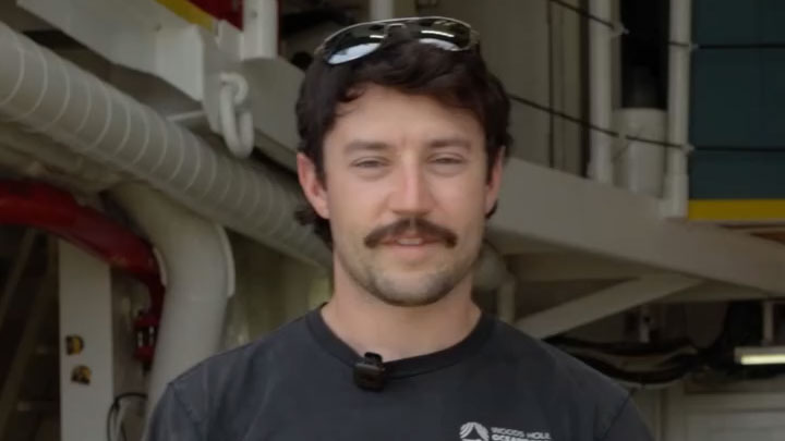 Benen Elshakhs, Alvin pilot